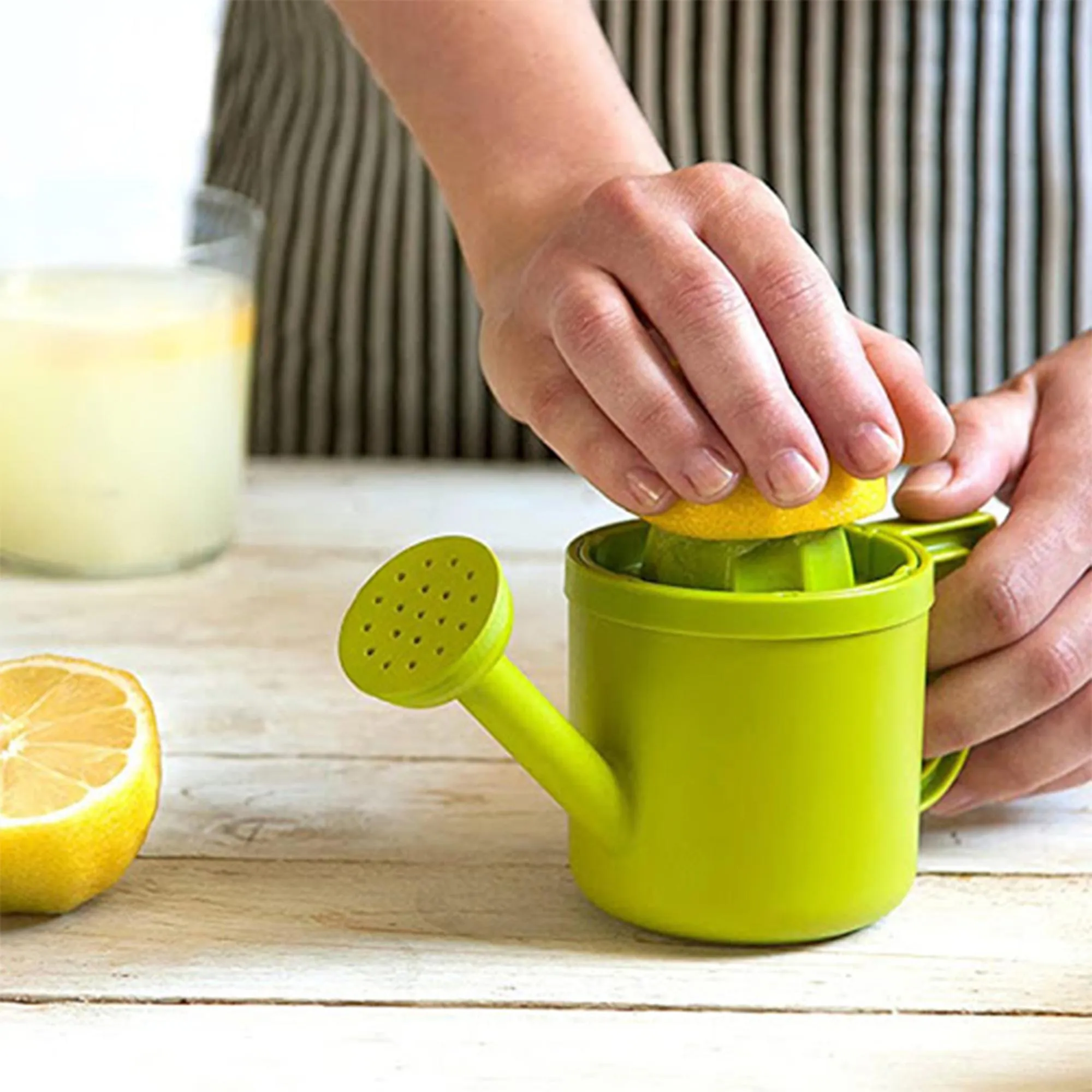 Citrus Lemon Squeezer - Garden Shower