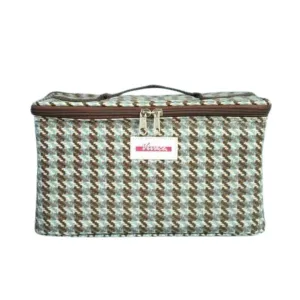 Vivace sewing basket.